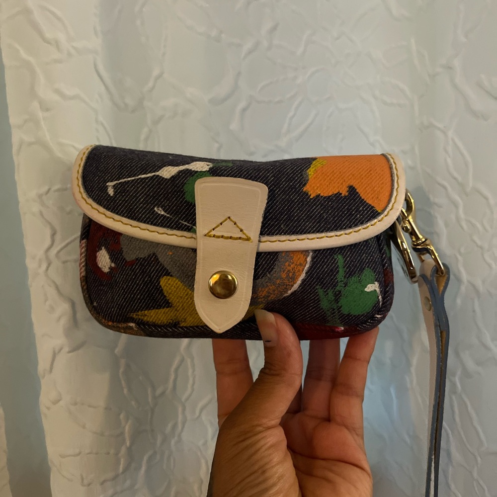 Dooney & Bourke wristlet denim painting